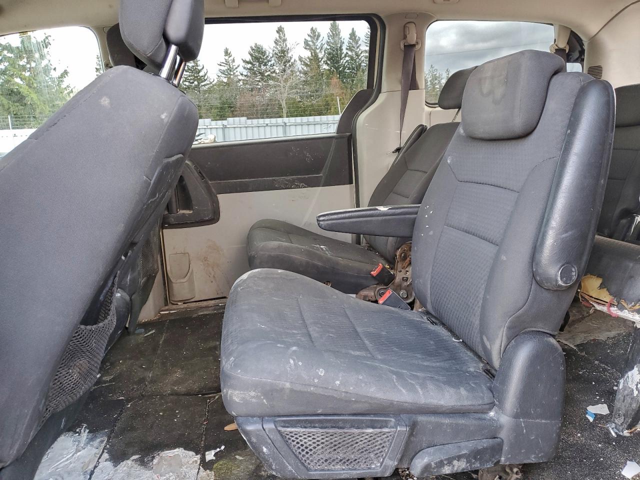 2010 Dodge Grand Caravan Se VIN: 2D4RN4DE2AR275496 Lot: 87204515