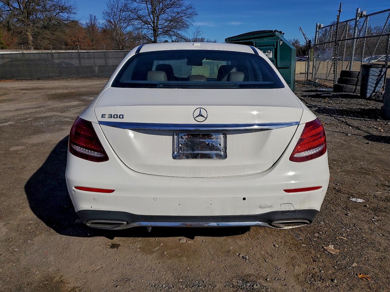 2018 Mercedes-Benz E 300 VIN: WDDZF4JB3JA477780 Lot: 93072585