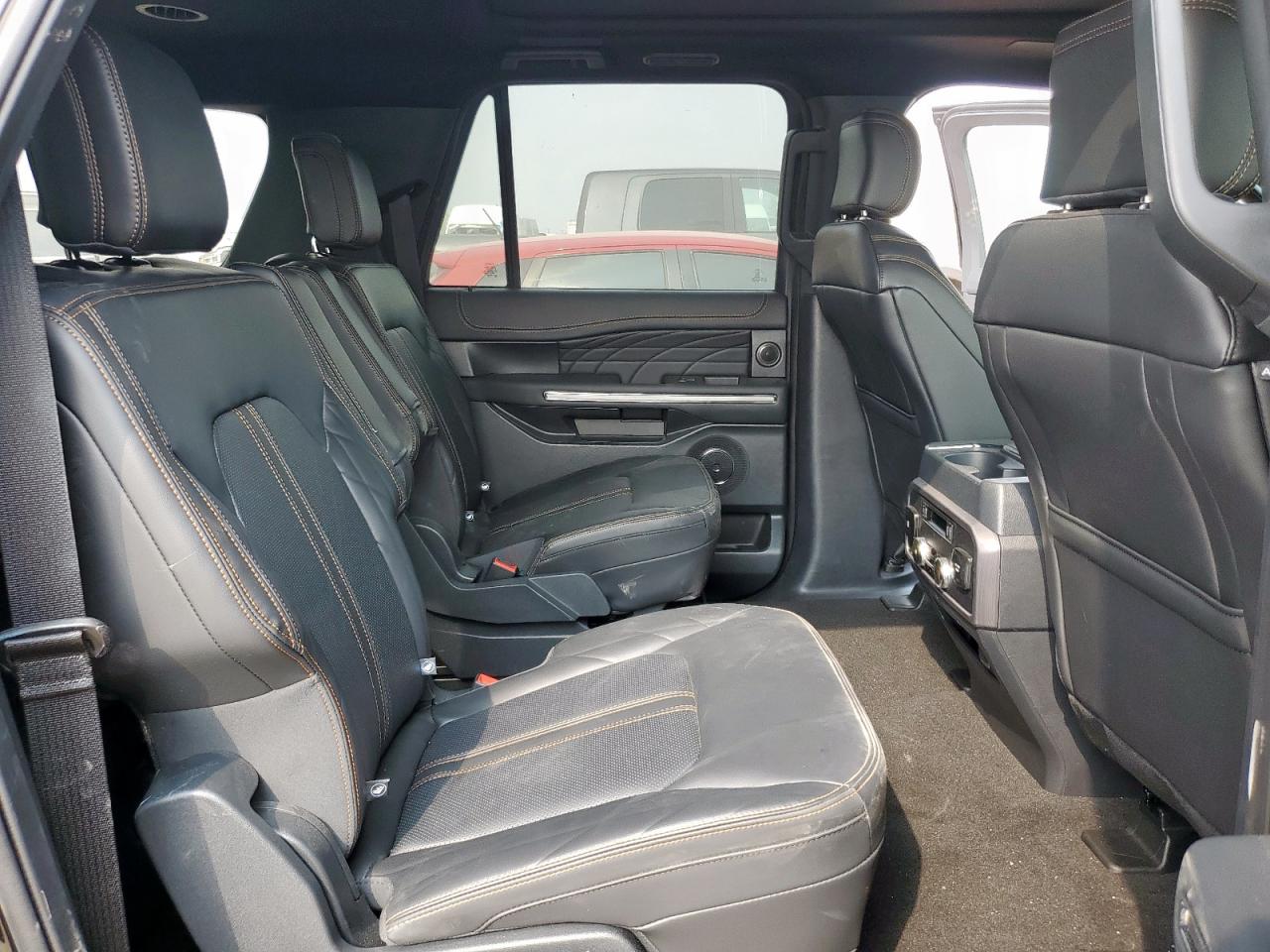 2024 Ford Expedition Max Platinum VIN: 1FMJK1M88REB04512 Lot: 92865615