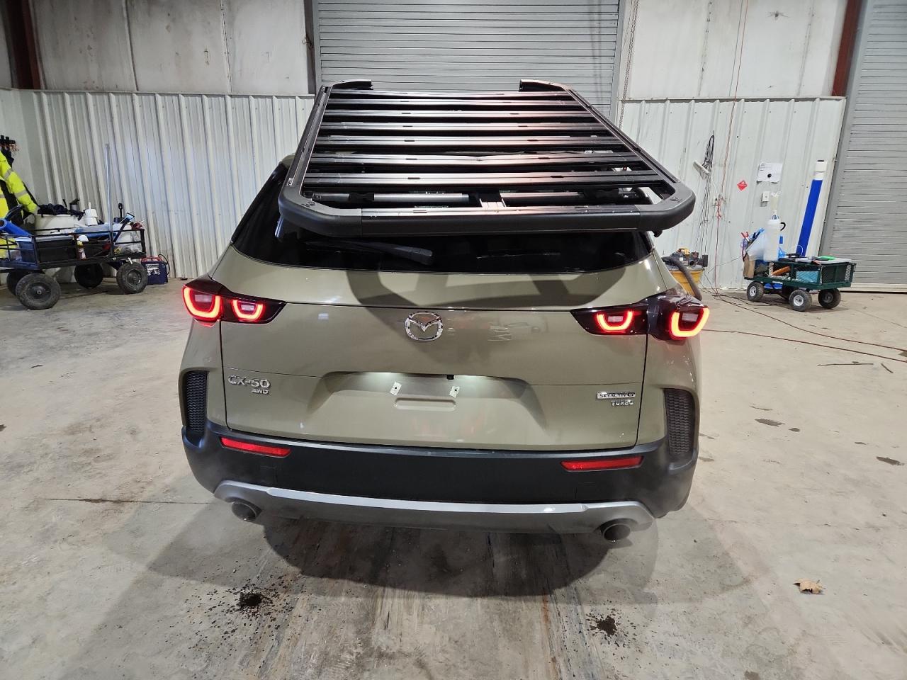 2024 Mazda Cx-50 Base VIN: 7MMVABXY5RN225802 Lot: 92632425