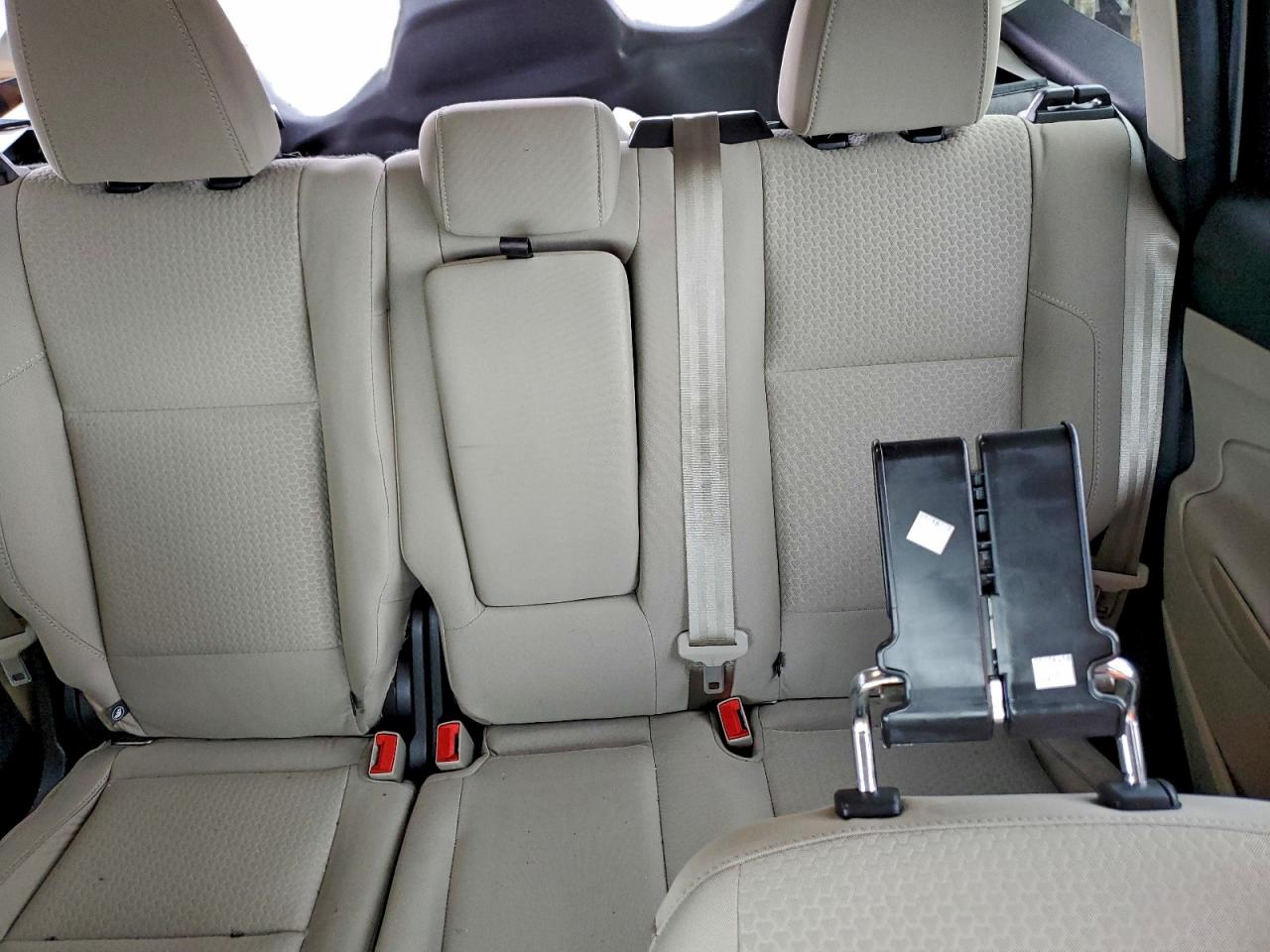 2018 Ford Escape Se VIN: 1FMCU0G97JUB49565 Lot: 94310375