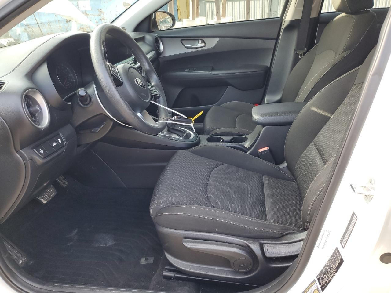 2021 Kia Forte Fe VIN: 3KPF24AD8ME292135 Lot: 92012495