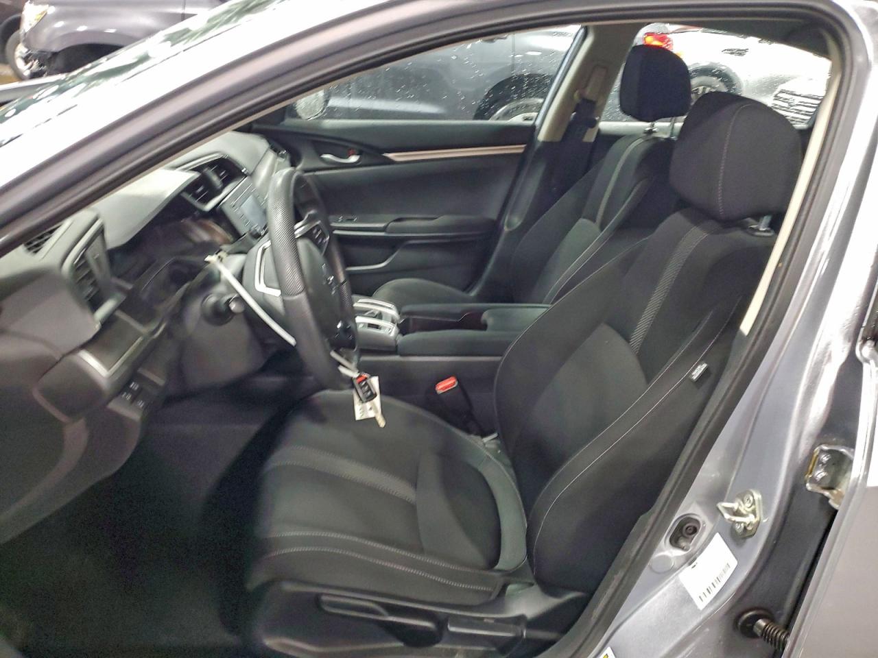 2019 Honda Civic Lx VIN: 2HGFC2F61KH526663 Lot: 94124675