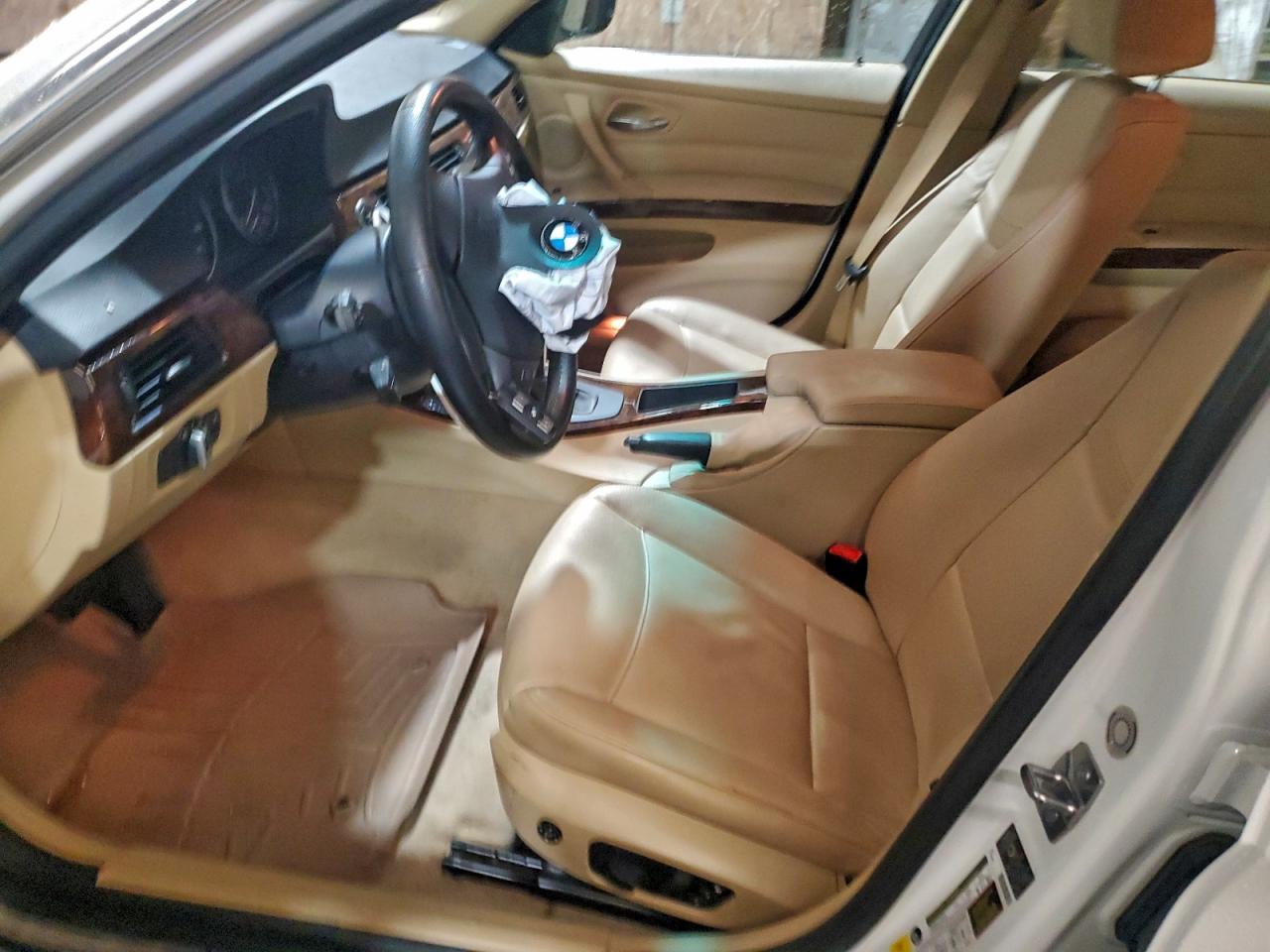 2009 BMW 335 Xi VIN: WBAPL33559A407119 Lot: 94068195