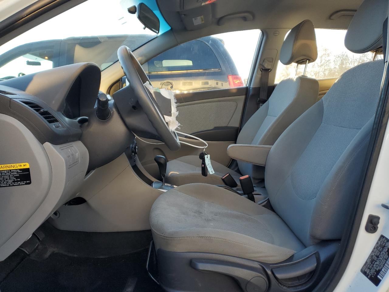 2014 Hyundai Accent Gls VIN: KMHCT5AE0EU180524 Lot: 92454995