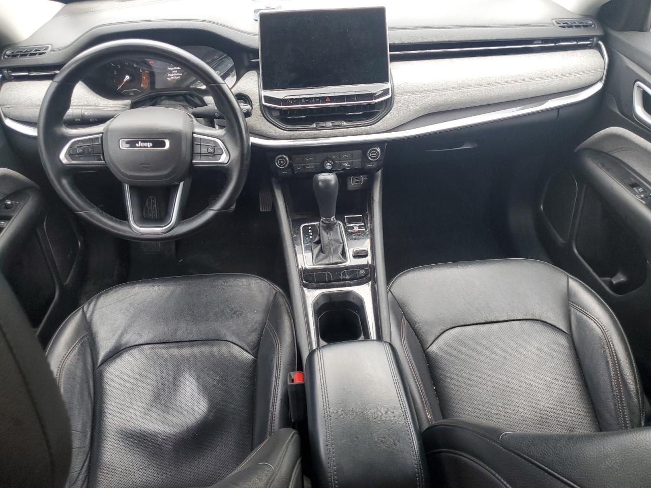 2022 Jeep Compass Latitude Lux VIN: 3C4NJDFB5NT166169 Lot: 93509965