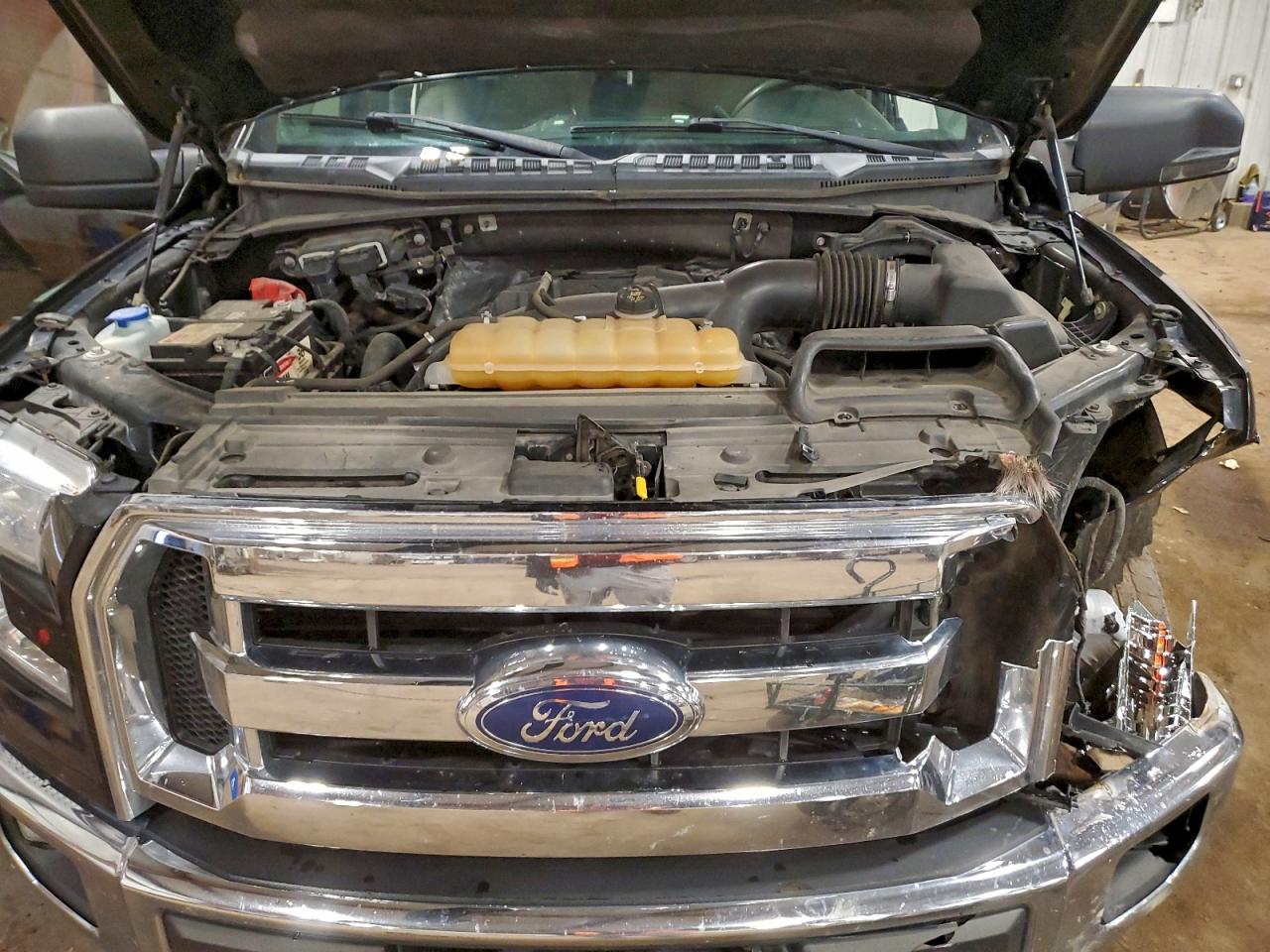 2015 Ford F150 Supercrew VIN: 1FTEW1EP9FFA18129 Lot: 94428135