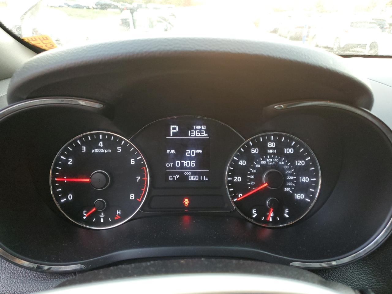 2018 Kia Forte Lx VIN: 3KPFK4A75JE235493 Lot: 90090635