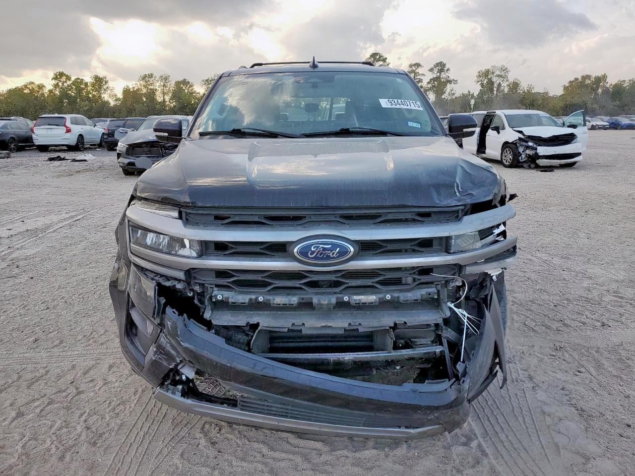 2022 Ford Expedition Xlt VIN: 1FMJU1HT3NEA56386 Lot: 93440715