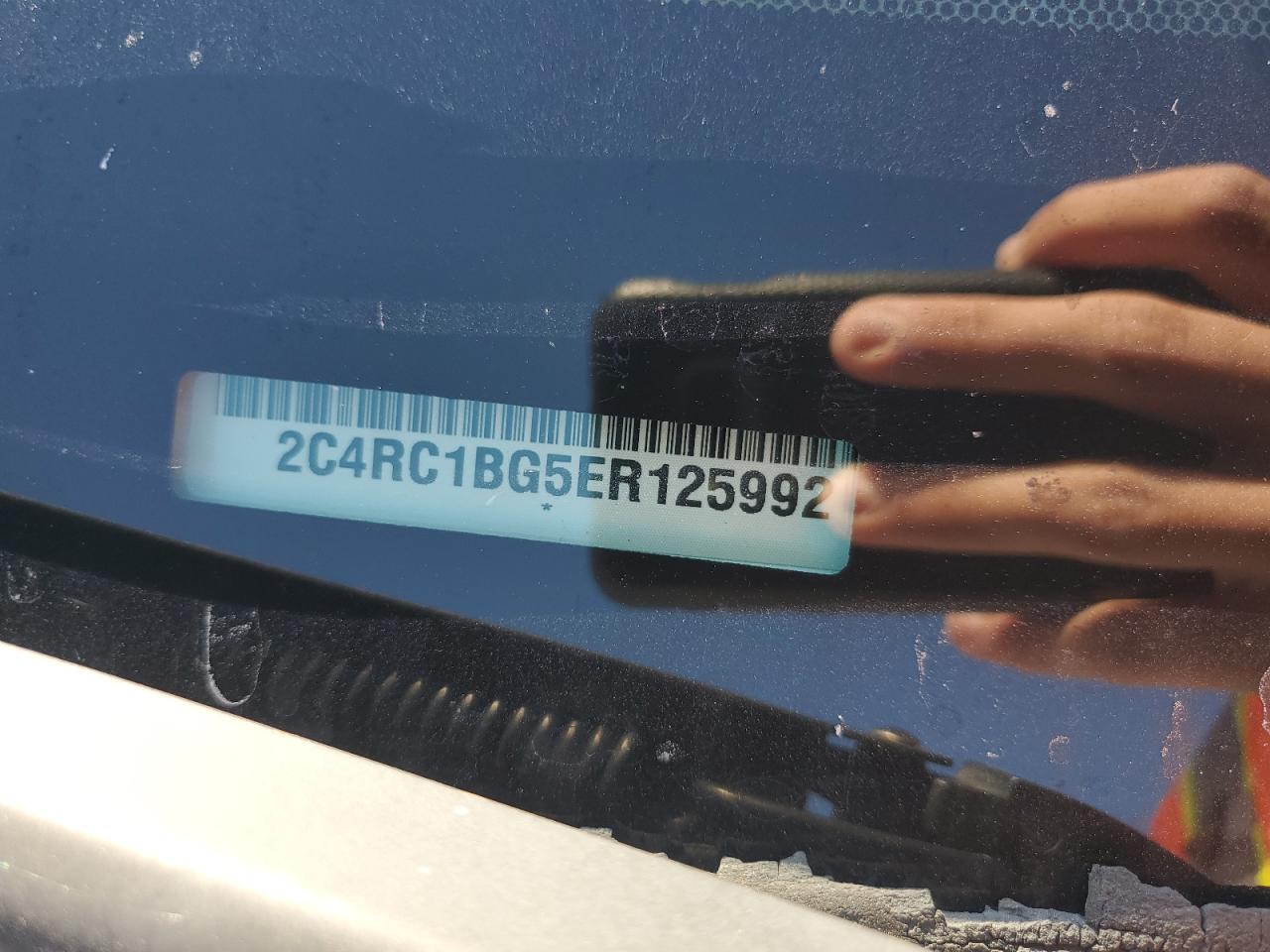 2014 Chrysler Town & Country Touring VIN: 2C4RC1BG5ER125992 Lot: 86692785