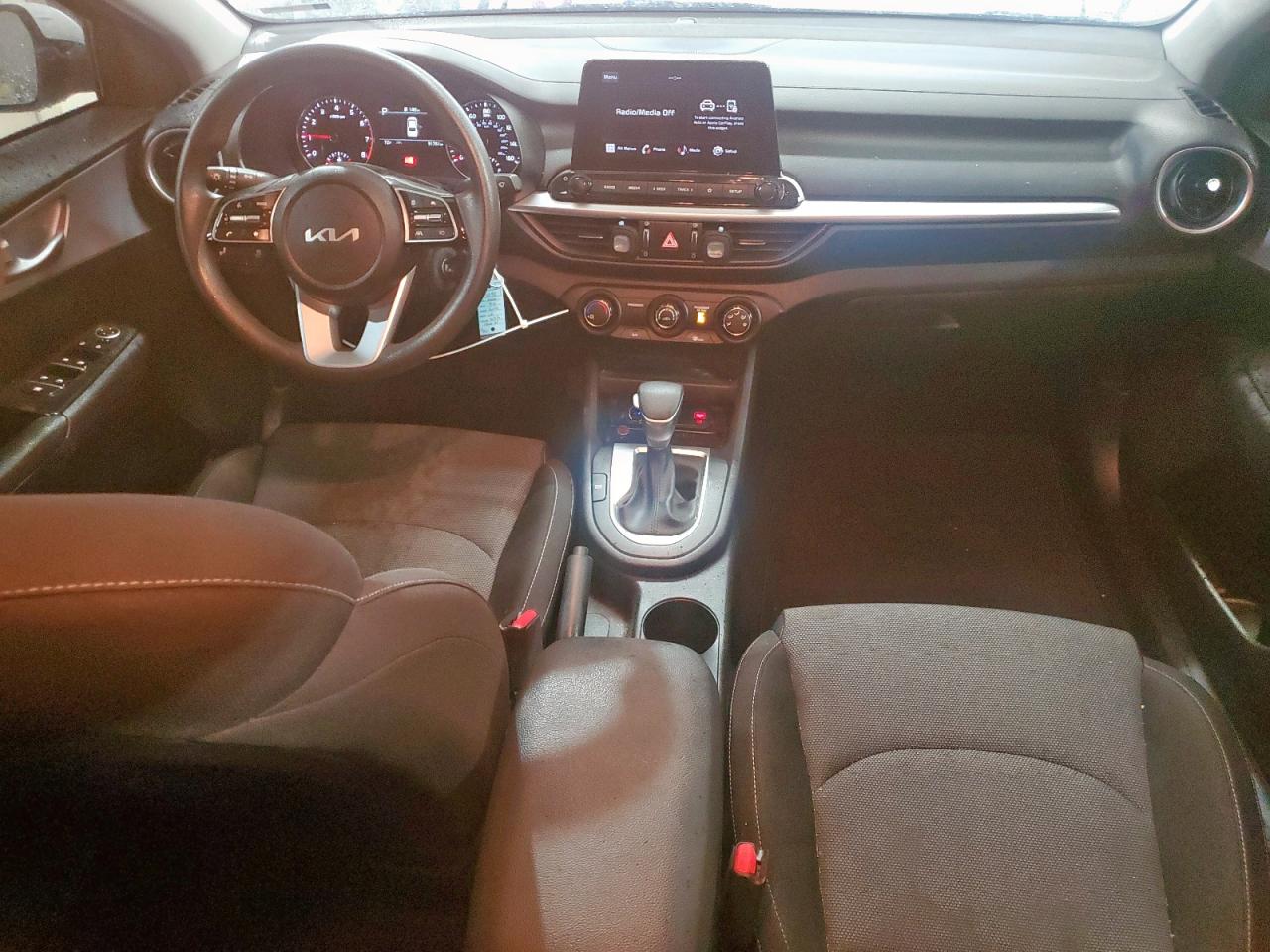 2024 Kia Forte Lx VIN: 3KPF24AD9RE810907 Lot: 93732495