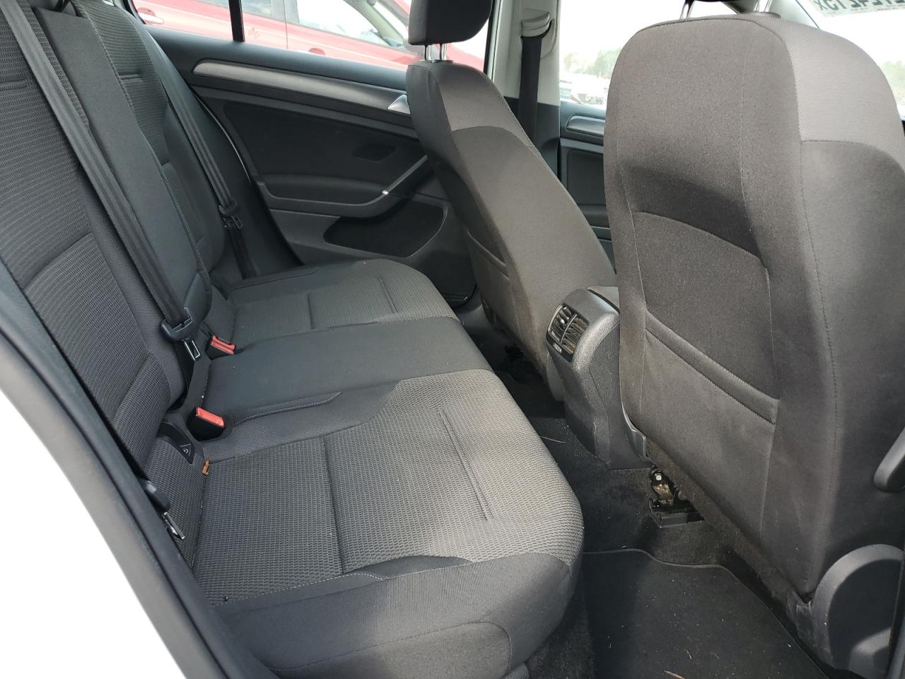 2019 Volkswagen E-Golf Se VIN: WVWKR7AU4KW914812 Lot: 92724215