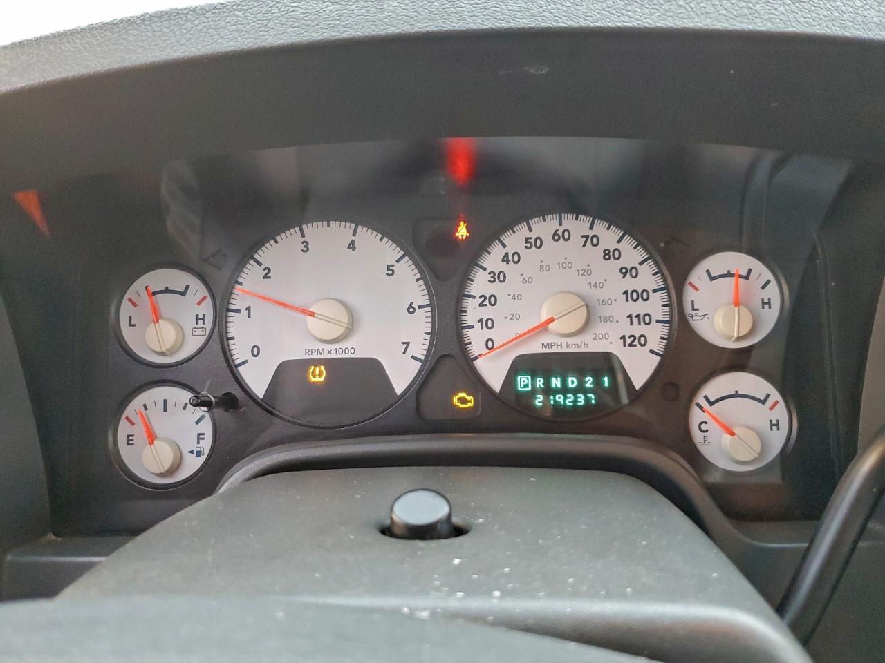 2008 Dodge Ram 1500 St VIN: 1D7HU18N98S585468 Lot: 94478145