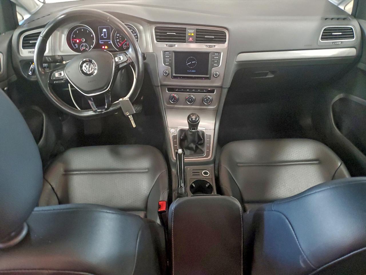 2017 Volkswagen Golf S VIN: 3VW117AU8HM054728 Lot: 93863015