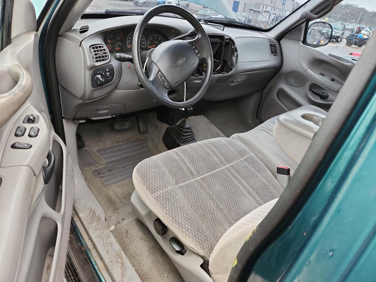 1998 Ford F150 VIN: 1FTZF18W0WNC38334 Lot: 93206425