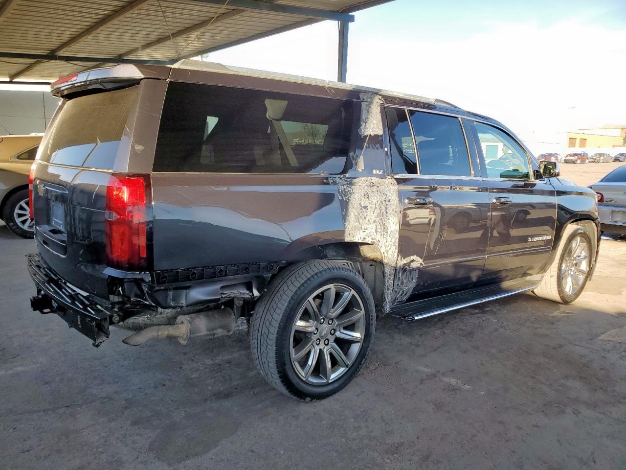 2015 Chevrolet Suburban K1500 Ltz two_colors suv gas 1GNSKKKC4FR206973 photo #4