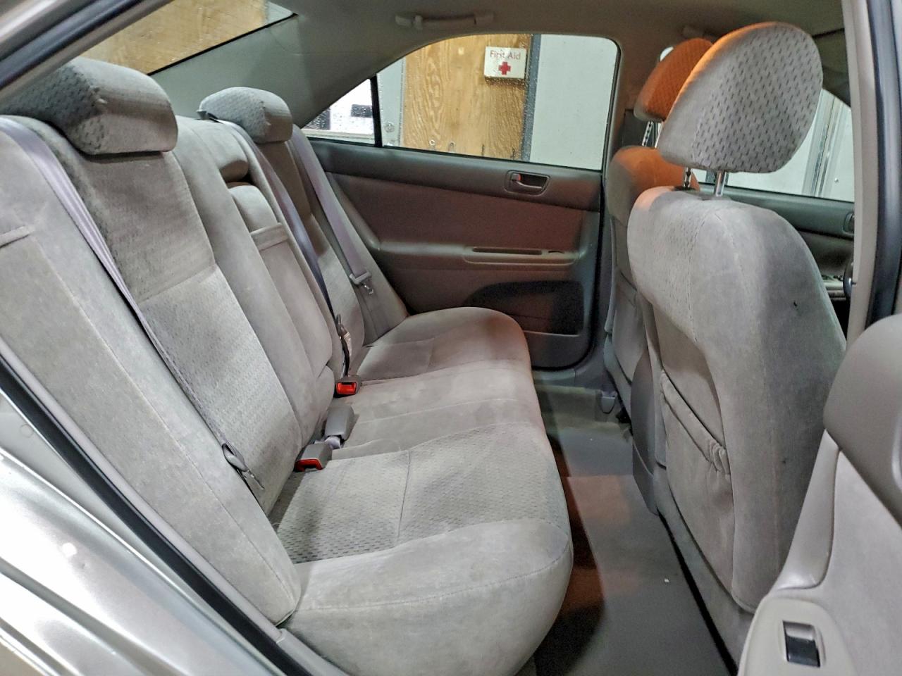 2004 Toyota Camry Le VIN: 4T1BE32KX4U836922 Lot: 93720105