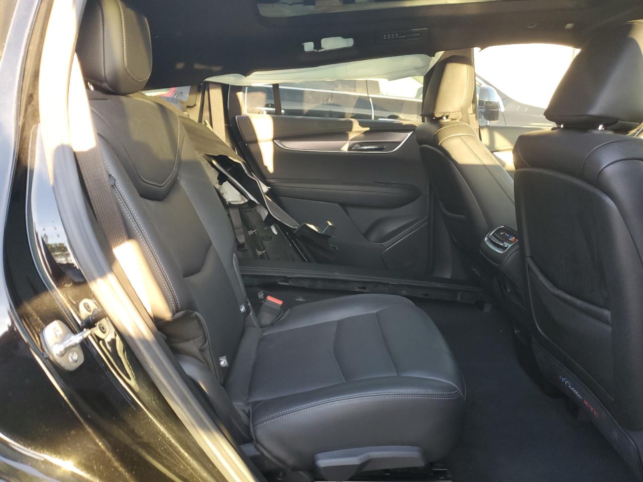 2025 Cadillac Xt6 Luxury VIN: 1GYKPAR43SZ120755 Lot: 90922975