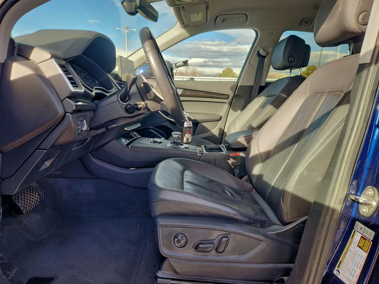 2019 Audi Q5 Premium VIN: WA1ANAFY1K2110632 Lot: 93472015