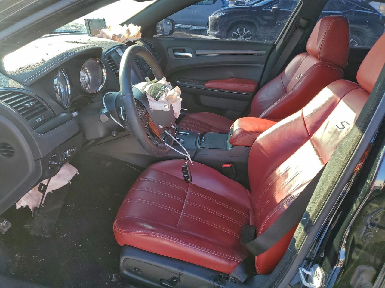 2013 Chrysler 300 S VIN: 2C3CCAGGXDH683232 Lot: 92627135