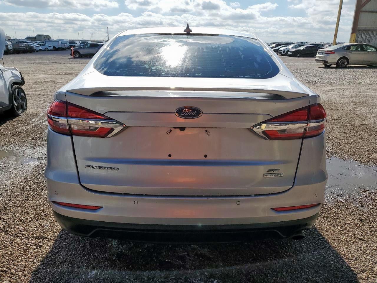 2019 Ford Fusion Se VIN: 3FA6P0HD7KR132811 Lot: 87477405