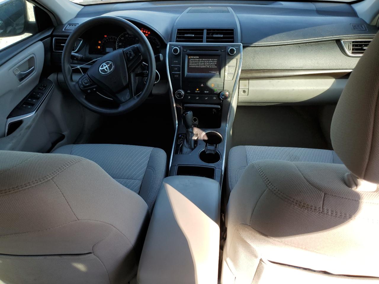 2015 Toyota Camry Le VIN: 4T1BF1FK7FU961925 Lot: 93661645