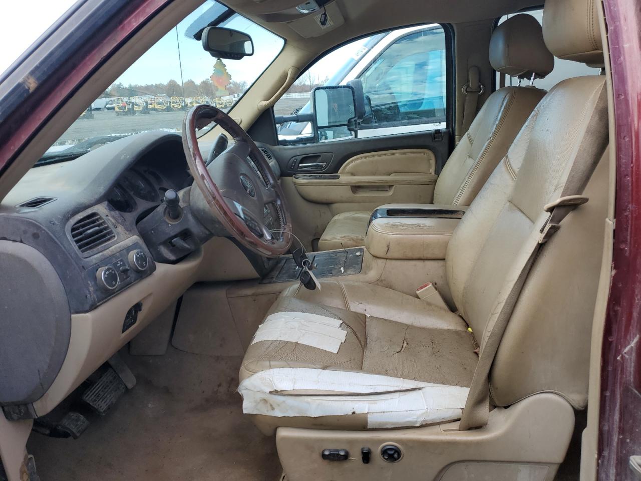 2013 GMC Sierra K3500 Denali VIN: 1GT426C83DF150879 Lot: 92981345