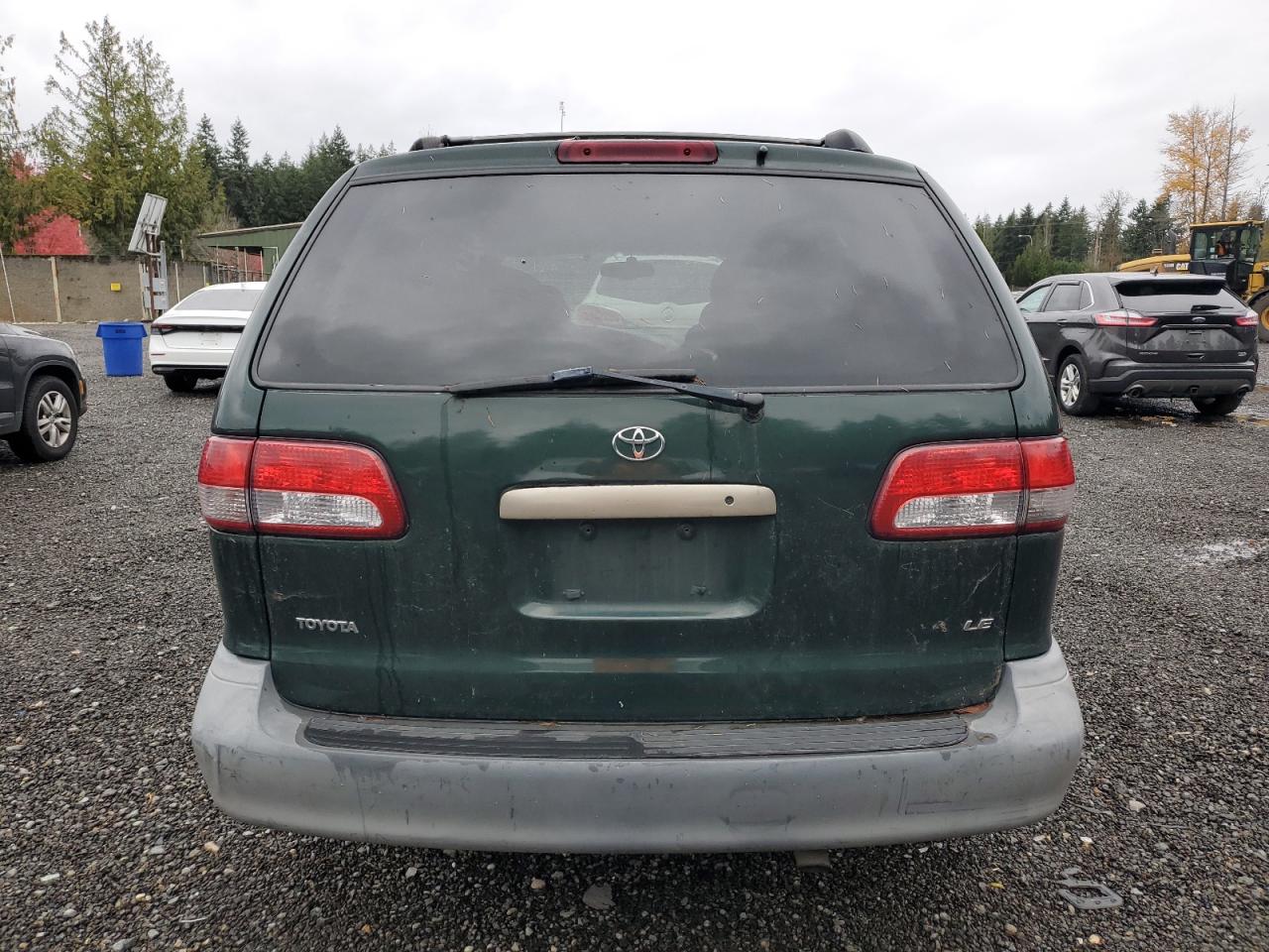 2002 Toyota Sienna Le VIN: 4T3ZF13C62U475863 Lot: 92922185