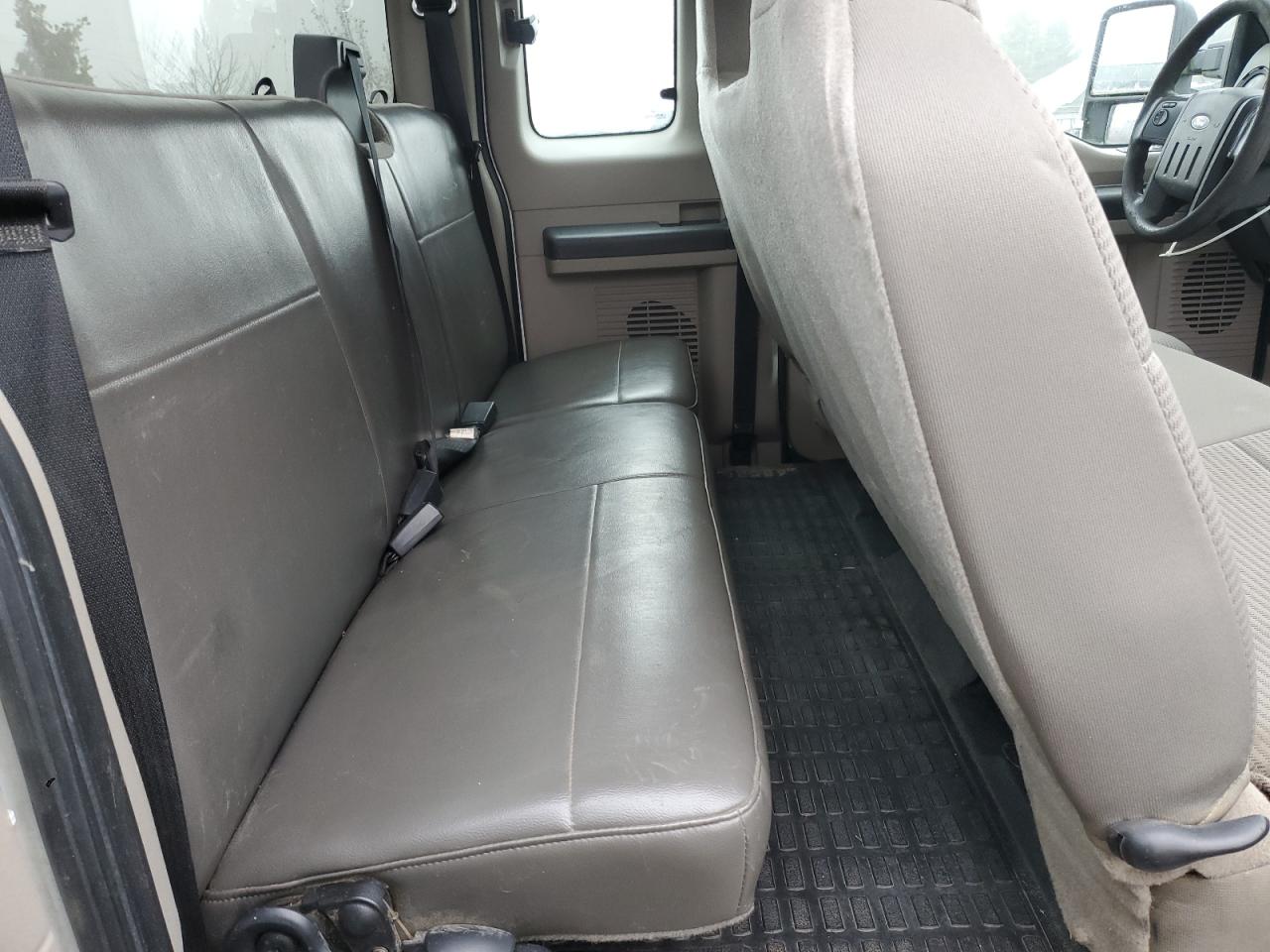 2009 Ford F250 Super Duty VIN: 1FTSX20569EA92923 Lot: 93087105