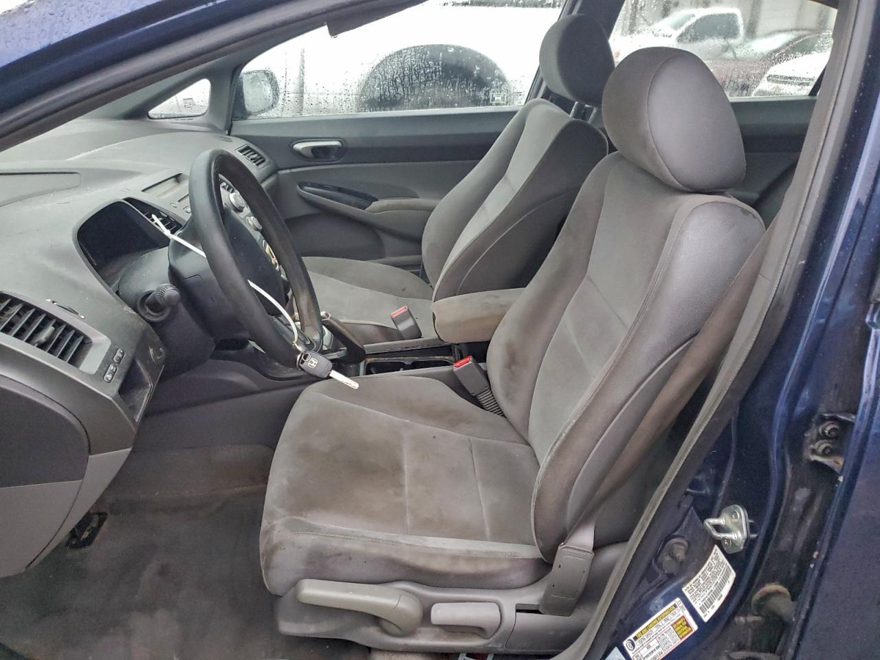 2008 Honda Civic Lx VIN: 1HGFA16598L115868 Lot: 93682885