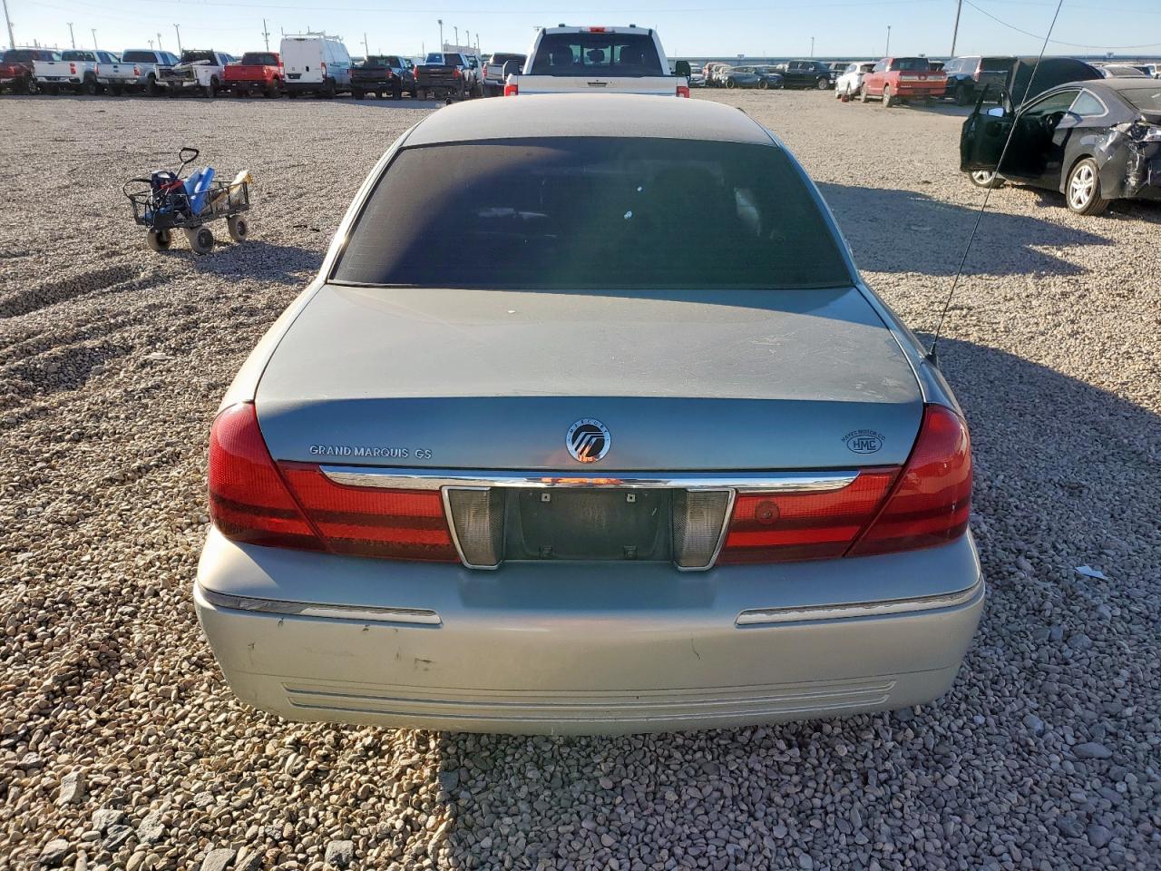 2005 Mercury Grand Marquis Gs VIN: 2MEFM74W95X641726 Lot: 92007485