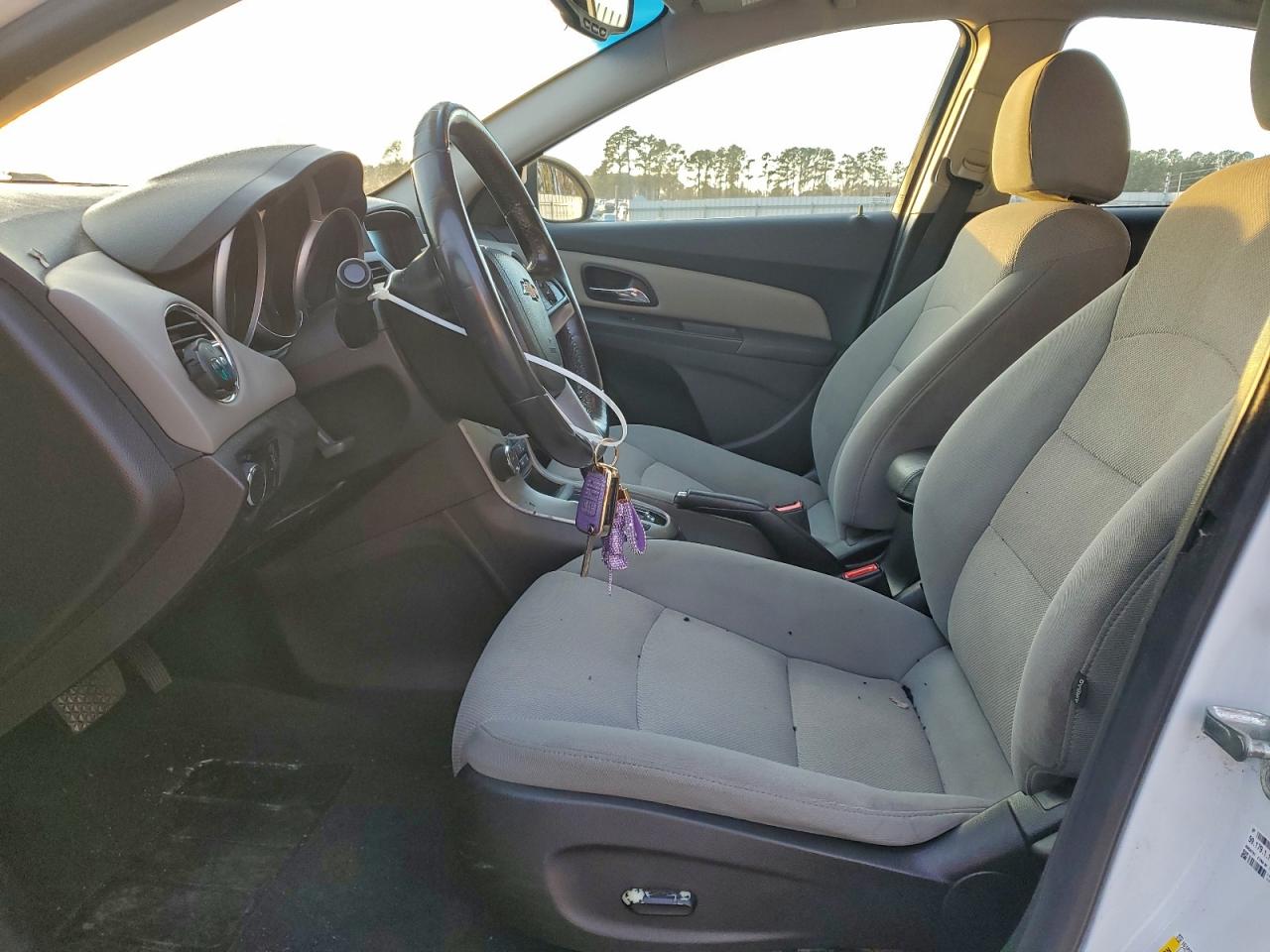 2014 Chevrolet Cruze Lt VIN: 1G1PC5SB9E7103698 Lot: 94912345