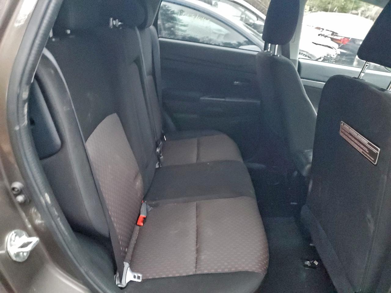 2017 Mitsubishi Outlander Sport Es VIN: JA4AR3AW8HZ031609 Lot: 93319625