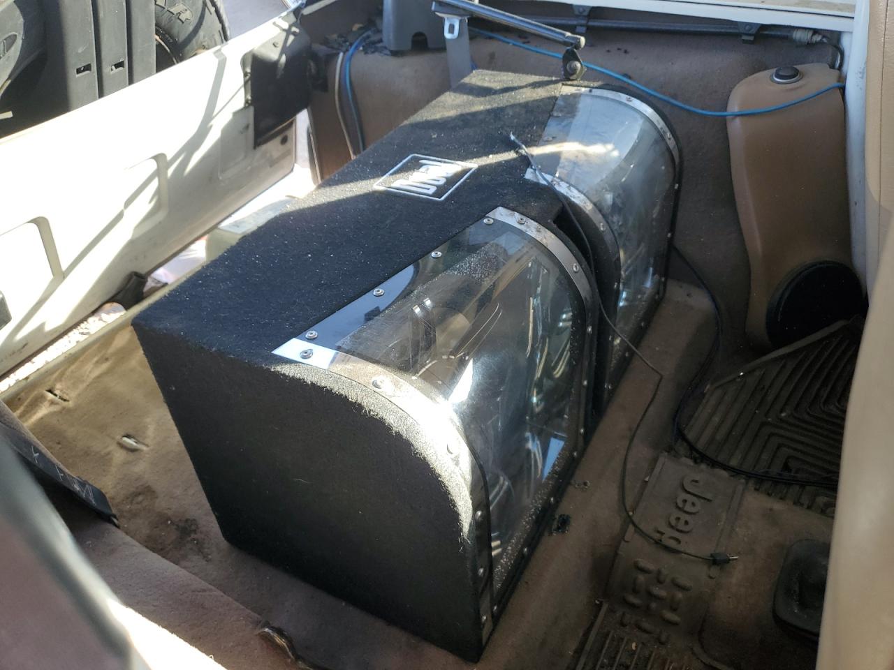 1999 Jeep Wrangler / Tj Se VIN: 1J4FY29P5XP490221 Lot: 91693055