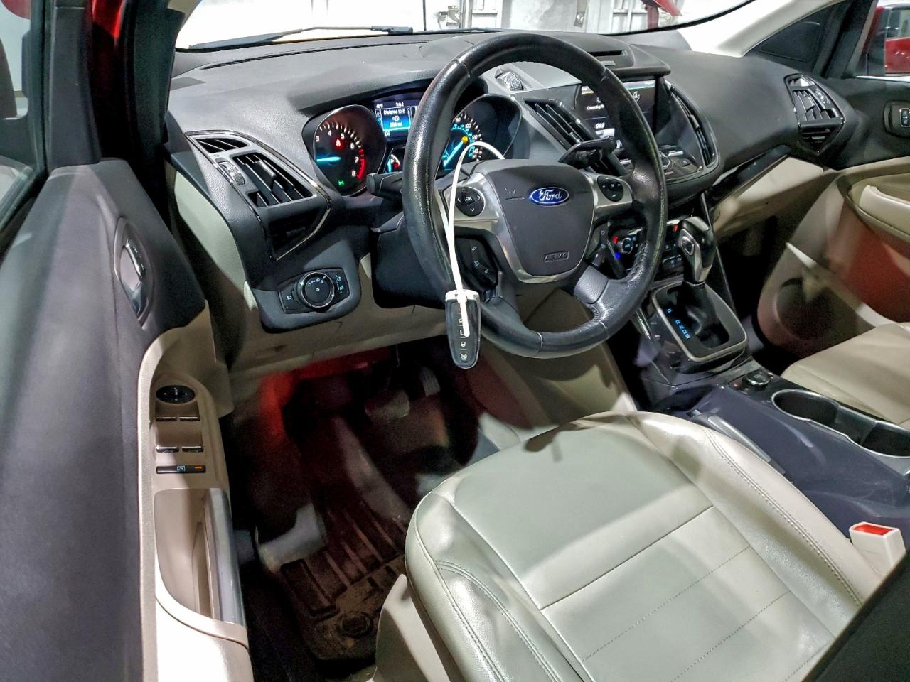 2014 Ford Escape Titanium VIN: 1FMCU9J97EUB38083 Lot: 93897885