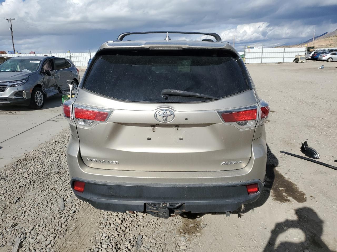 2015 Toyota Highlander Xle VIN: 5TDJKRFH5FS224368 Lot: 91626285