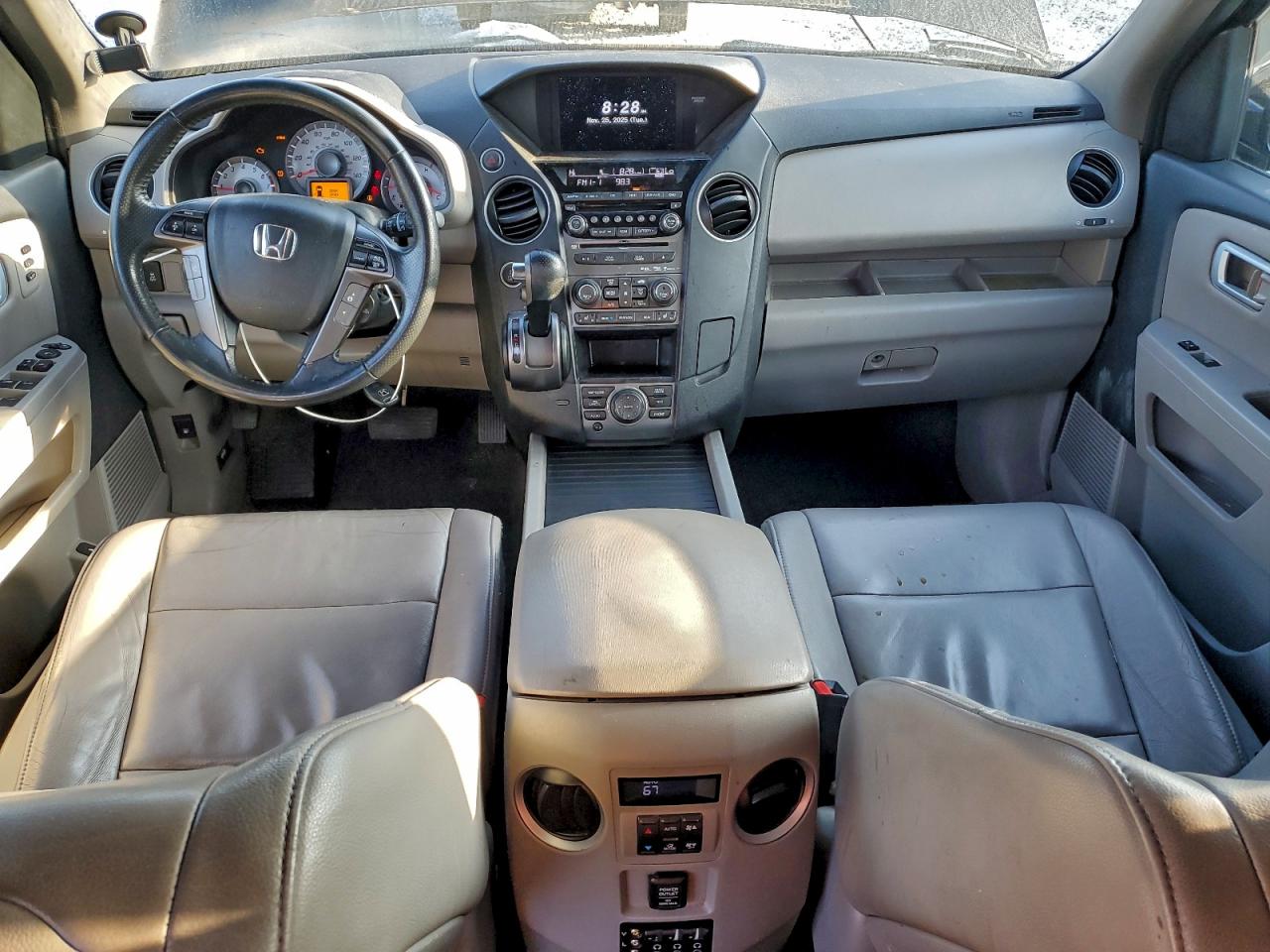 2014 Honda Pilot Touring VIN: 5FNYF4H97EB034067 Lot: 92451655