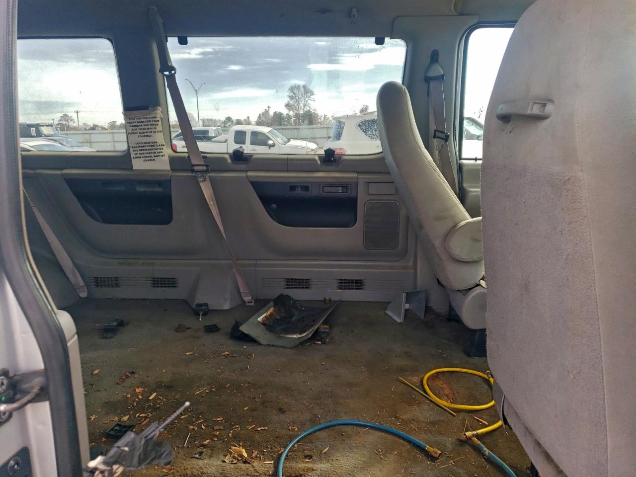 1989 Ford Econoline E350 Super Duty Wagon VIN: 1FBSS31S7XHB26702 Lot: 94426265