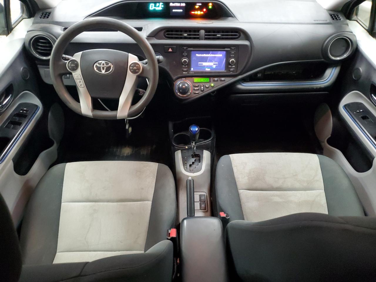 2013 Toyota Prius C VIN: JTDKDTB33D1543753 Lot: 93083475