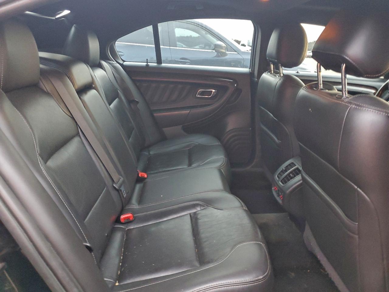 2018 Ford Taurus Limited VIN: 1FAHP2F81JG111002 Lot: 93443945