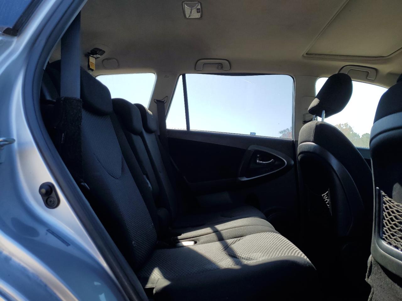 2011 Toyota Rav4 Sport VIN: JTMRK4DV8B5101405 Lot: 92845635