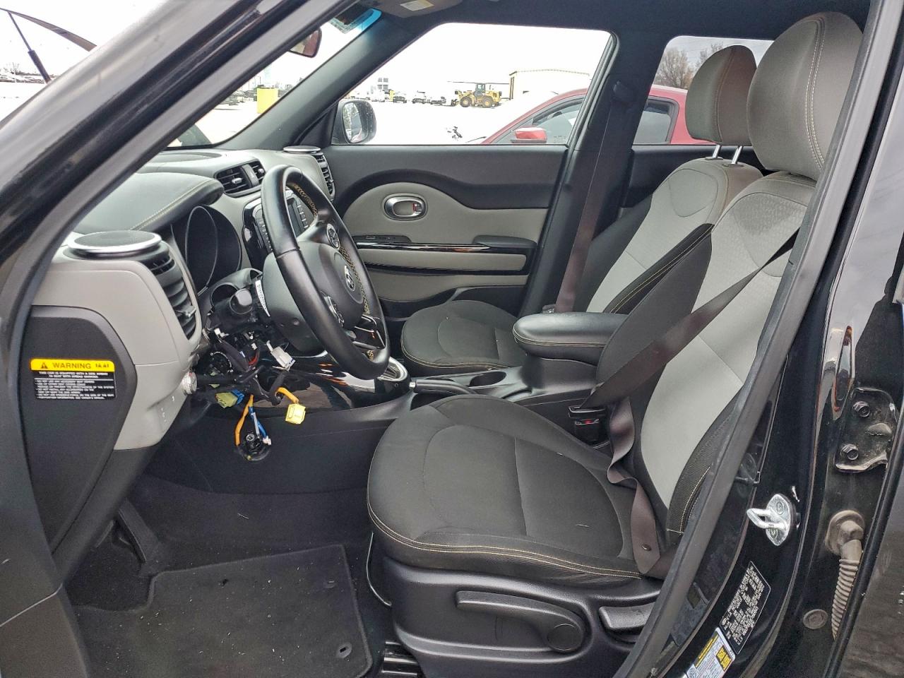 2014 Kia Soul + VIN: KNDJP3A51E7093945 Lot: 94493605