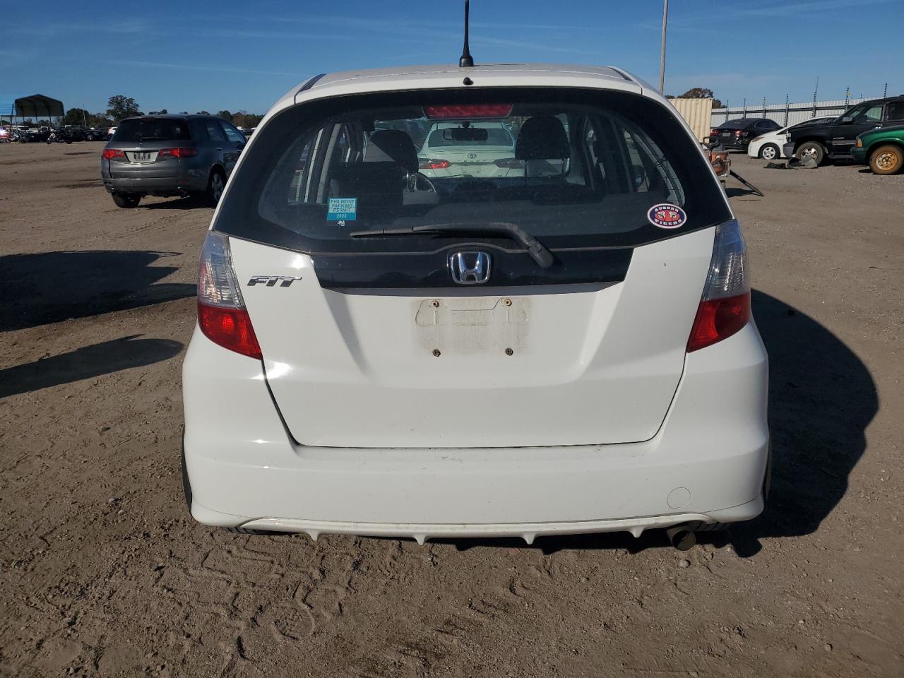 2011 Honda Fit VIN: JHMGE8H32BS009592 Lot: 91637155