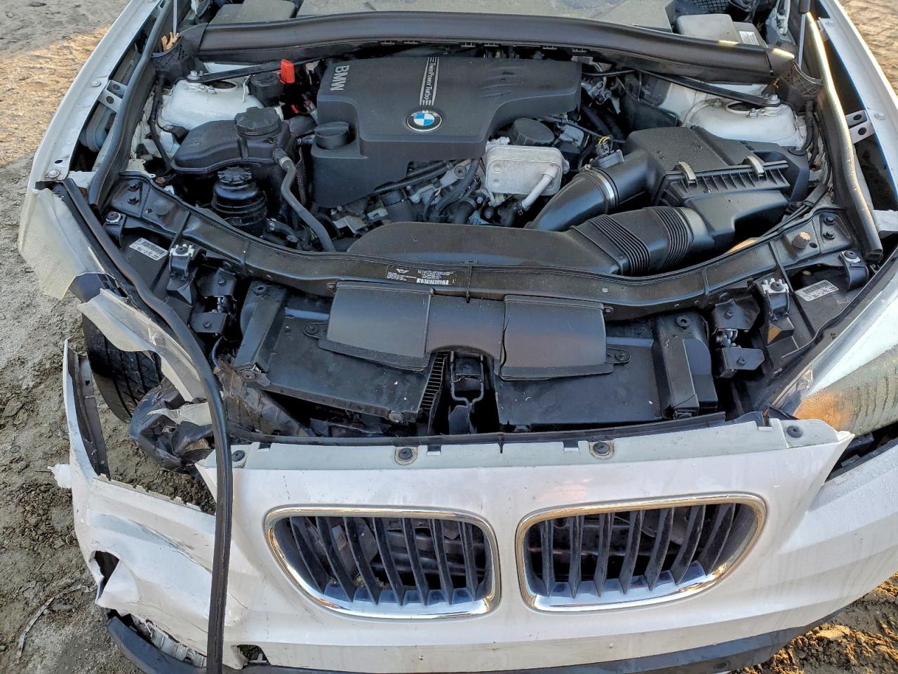 2014 BMW X1 xDrive28I VIN: WBAVL1C52EVR92756 Lot: 93211815