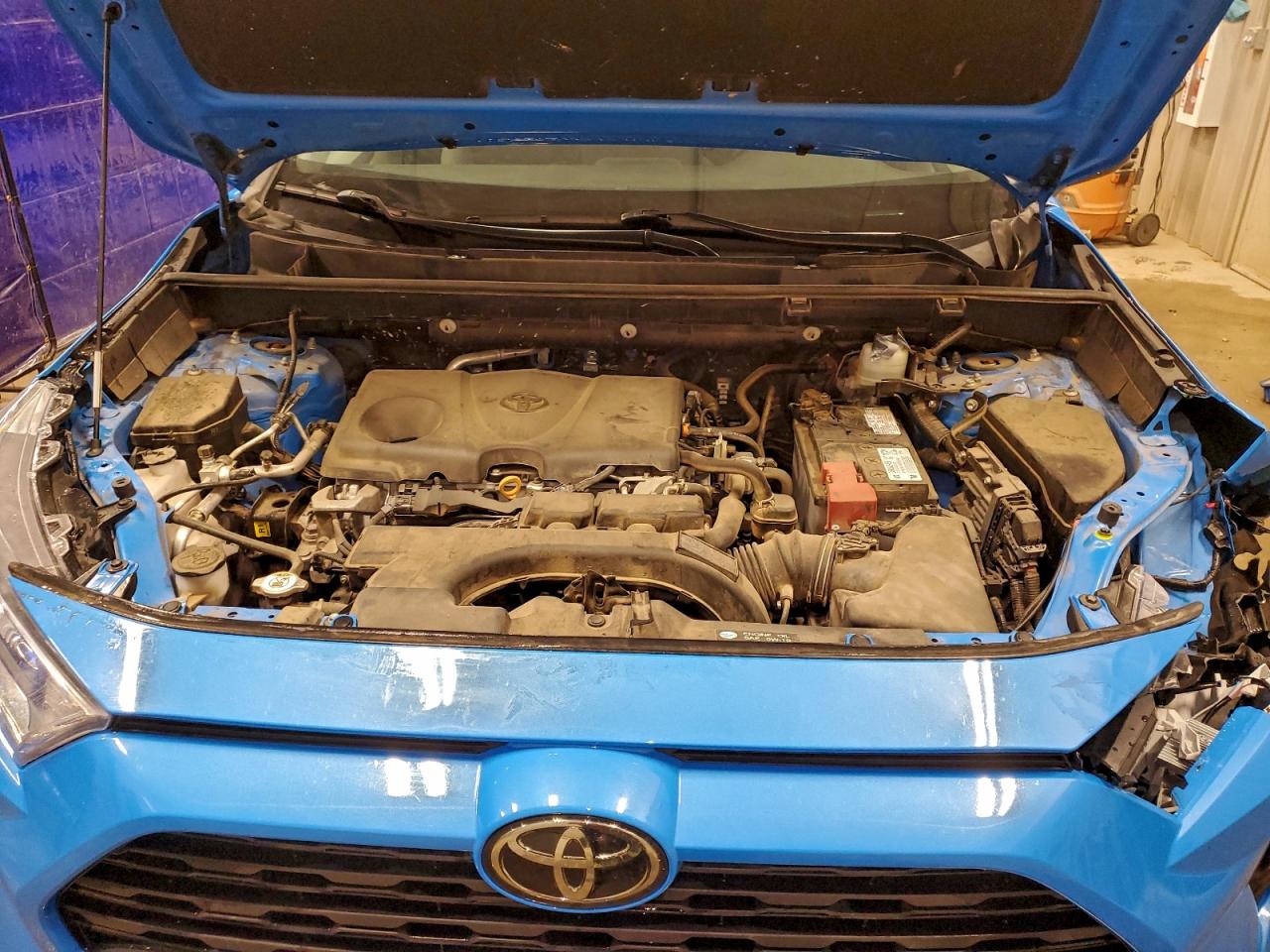 2020 Toyota Rav4 Xle VIN: 2T3P1RFV2LC137364 Lot: 94129255