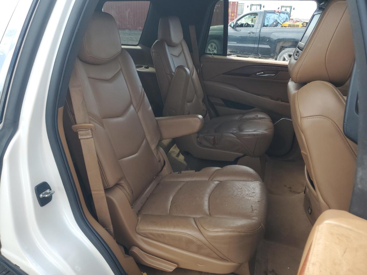 2017 Cadillac Escalade Platinum VIN: 1GYS3DKJ8HR358395 Lot: 91476905