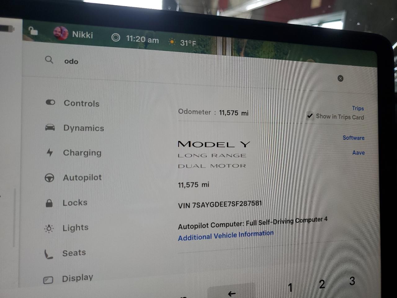 2025 Tesla Model Y VIN: 7SAYGDEE7SF287581 Lot: 91936705