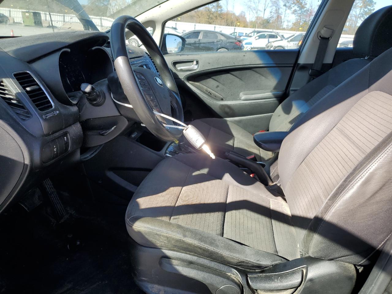 2017 Kia Forte Lx VIN: 3KPFL4A79HE068112 Lot: 92873625