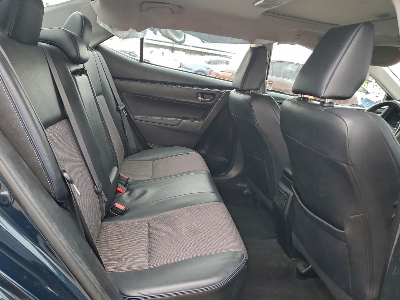 2017 Toyota Corolla L VIN: 5YFBURHE3HP597938 Lot: 93965975