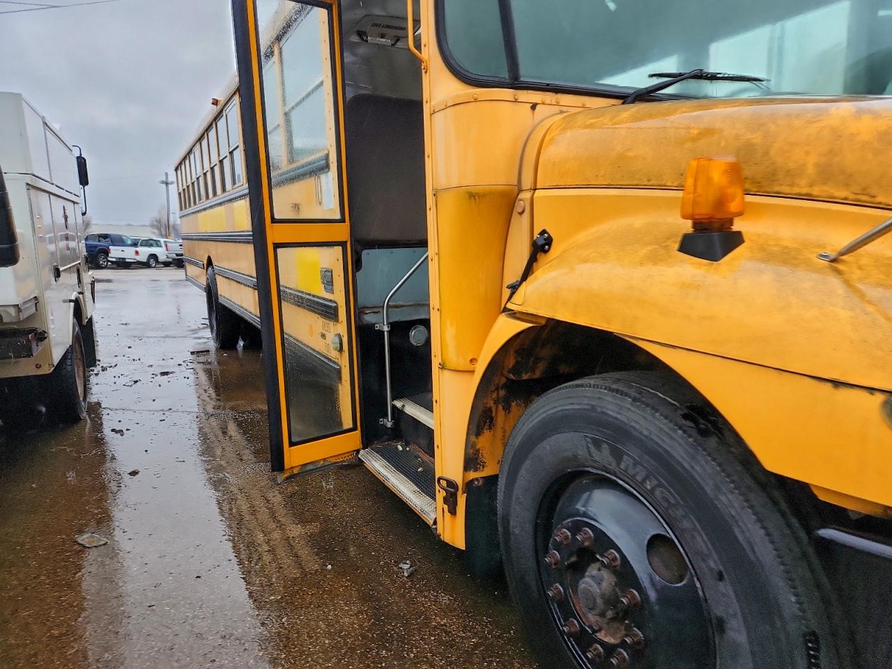 2008 Ic Corporation 3000 - School Bus VIN: 4DRBUAAN58B642366 Lot: 90323385